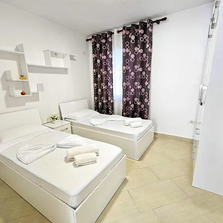 아파트 Sunset Sea View Two Bedroom